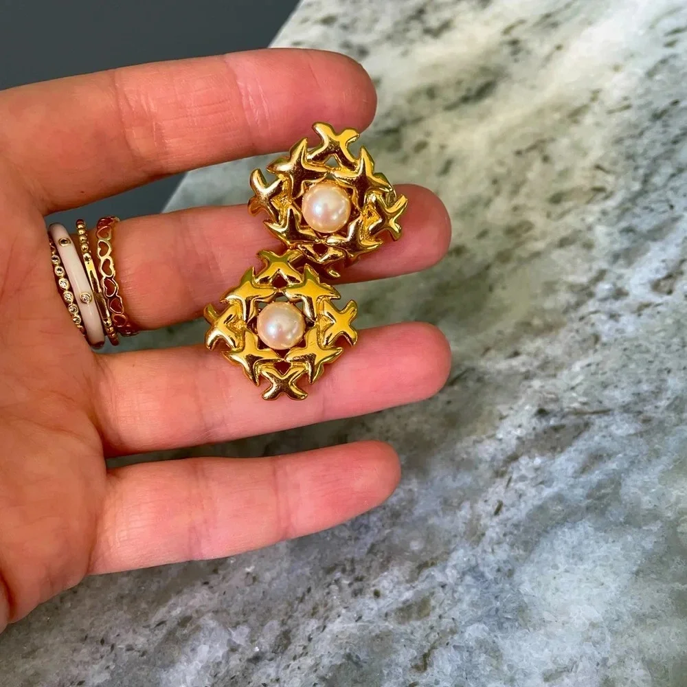 MONET vintage clips earrings- excellent condition - Picture 6 of 11